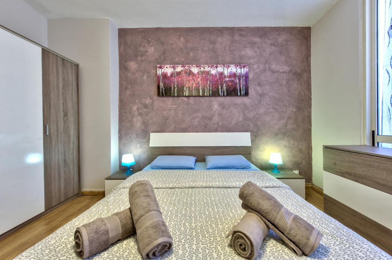 Spinola Court - Stunning Seaview Apartment & Penthouse On Spinola Bay By Shortletsmalta Saint Julian's Exterior photo
